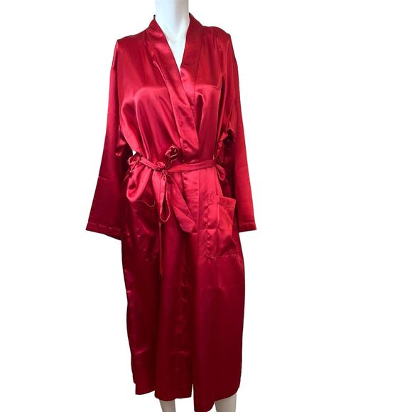 Blloomingdale's Red Floral Embroidered on Back Satin Kimono Robe One Size - Picture 1 of 10
